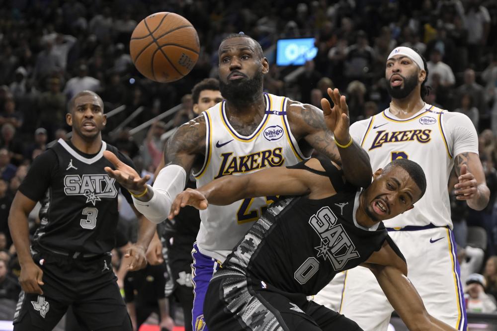 完成致命一 完成致命一