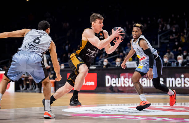 数据对比案 数据对比案