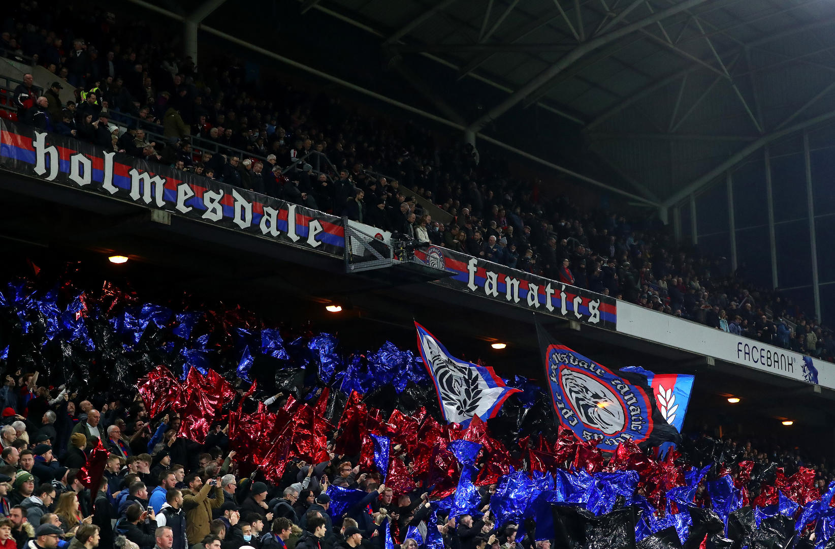 在当前转会 在当前转会