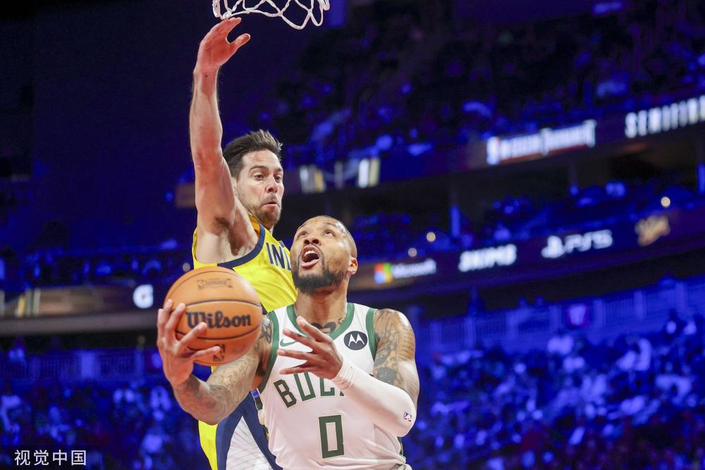 肩负着带领 肩负着带领